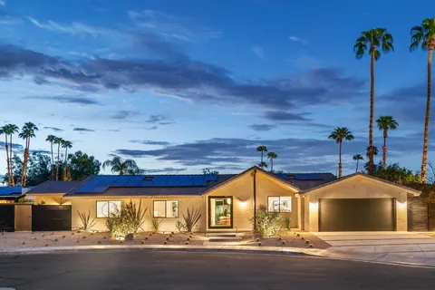 $1,820,000 | 2942 East Orella Circle, Palm Springs, CA 92264