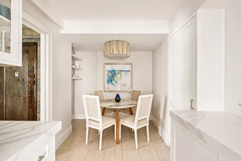$1,495,000 | 433 East 51st Street, Unit 9C | Midtown East