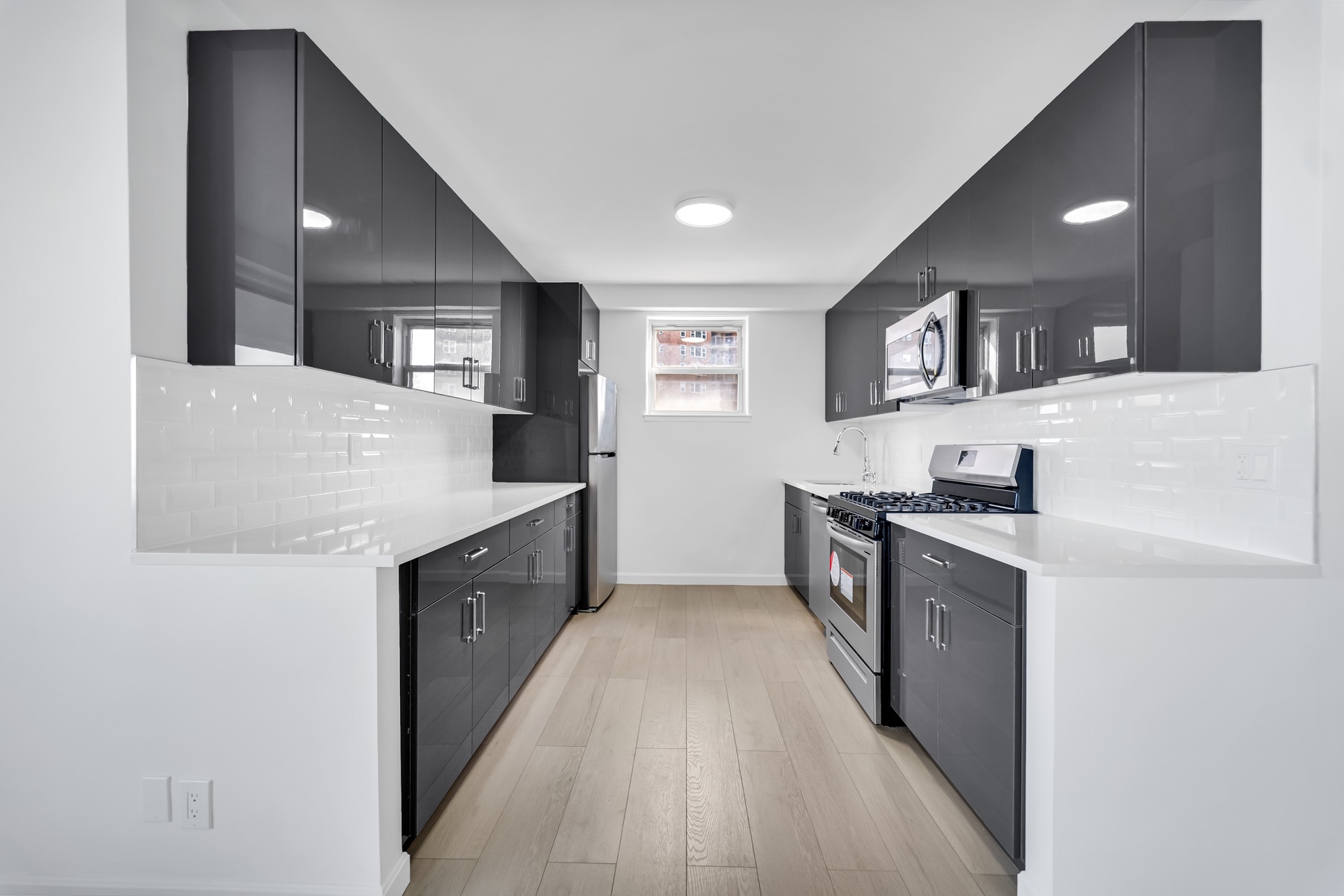 5900 Arlington Avenue, Unit 4H Bronx, NY 10471 - Photo 2 of 15