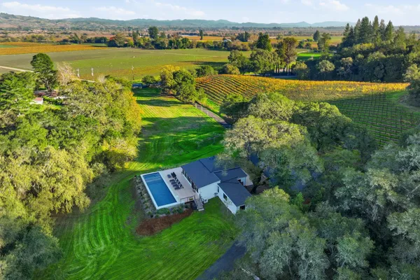 $2,890,000 | 2291 Westside Road, Healdsburg, CA 95448