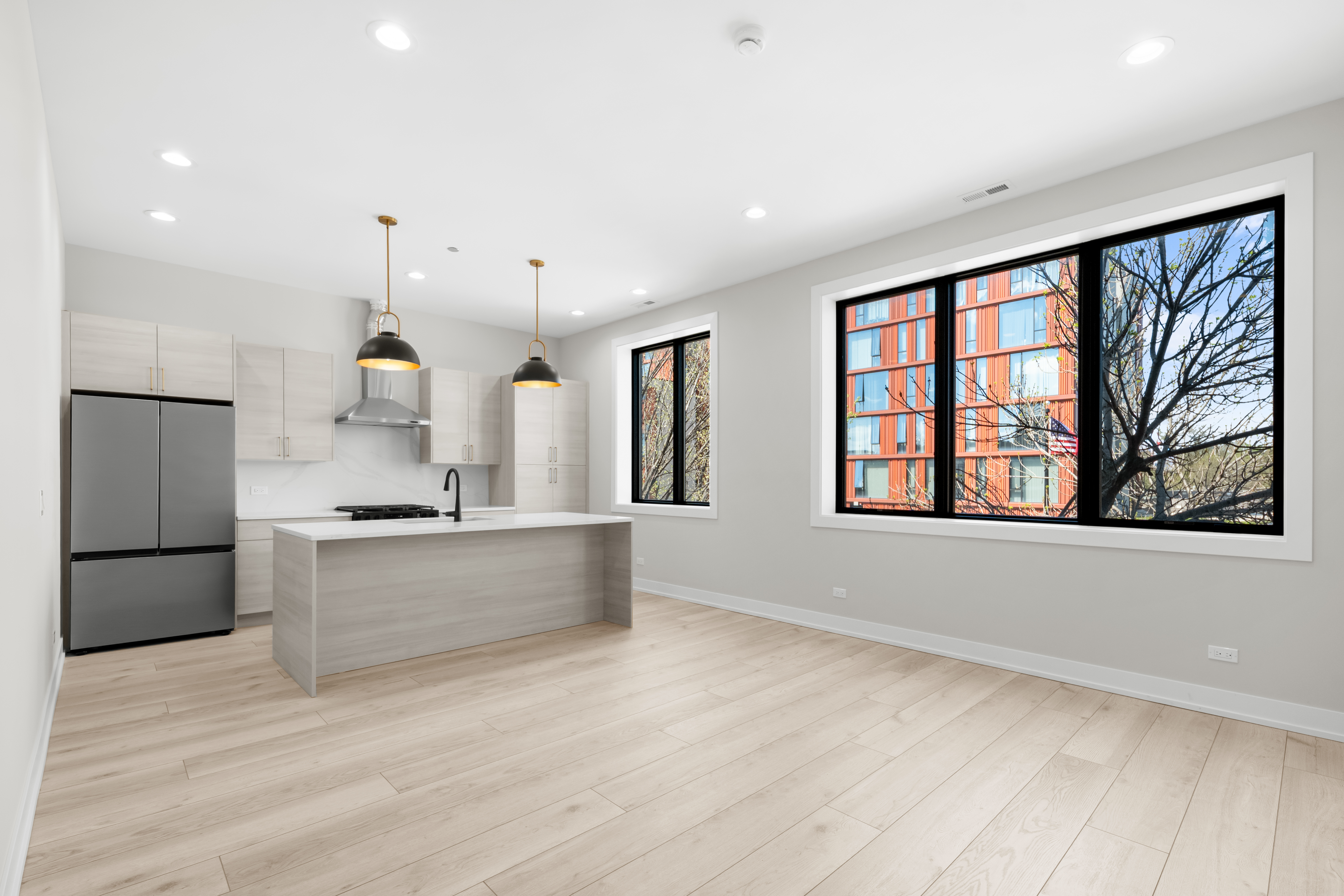 1327 West Taylor Street, Unit 2W Chicago, IL 60607 - Photo 2 of 20