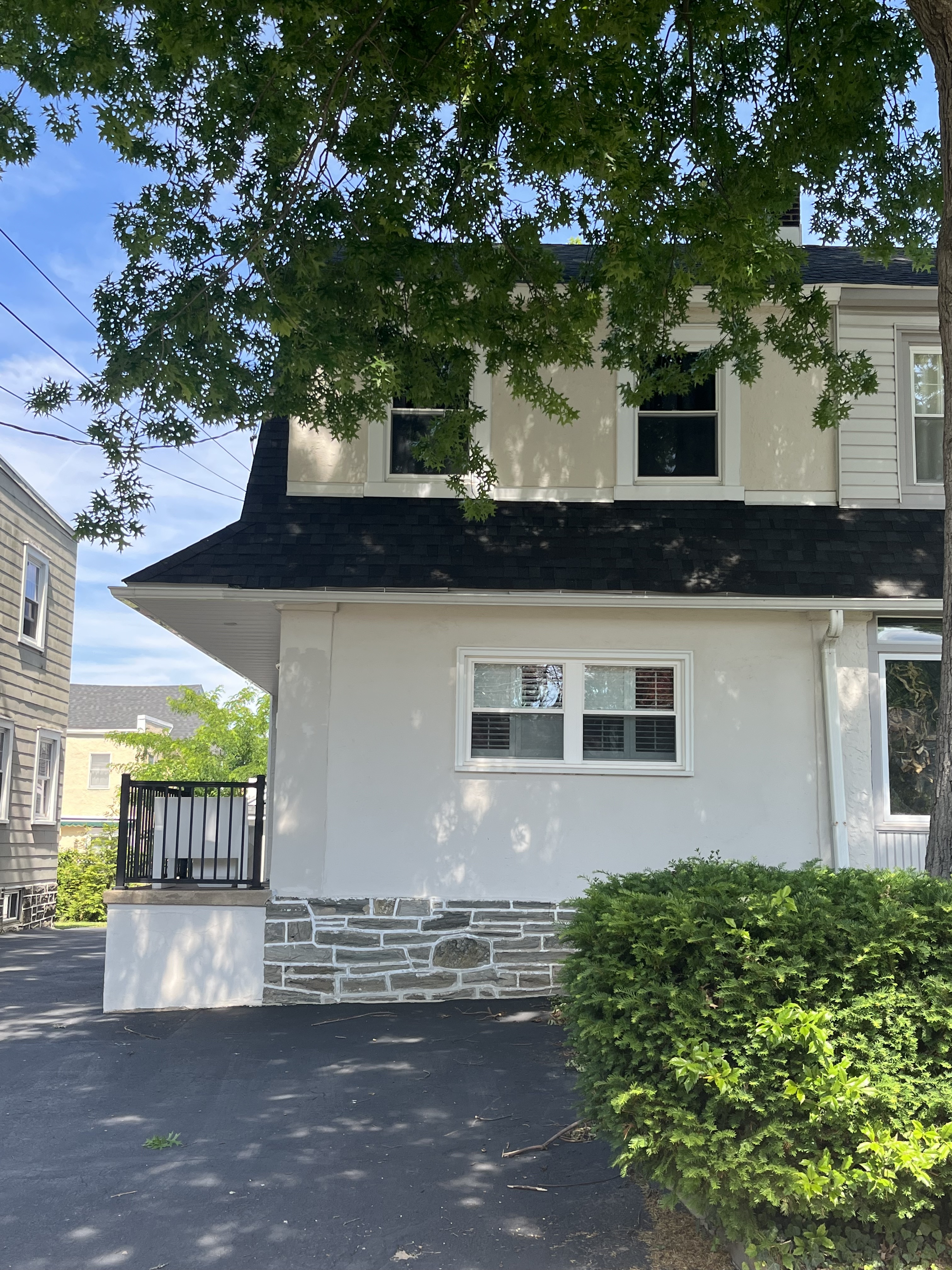 736 Oakview Road Ardmore, PA 19003 - Photo 2 of 3