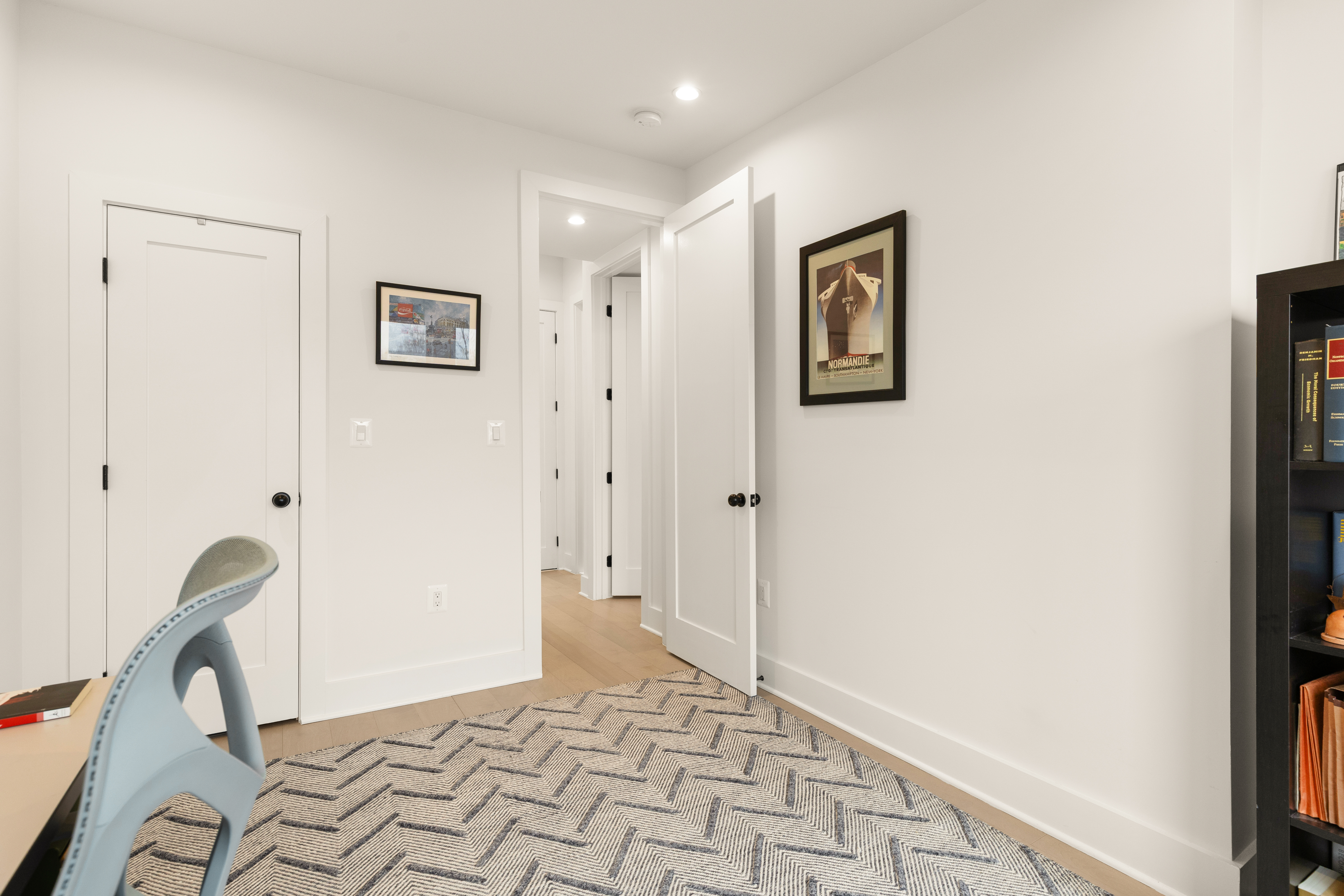 632 Rock Creek Church Road Northwest, Unit 2 Washington, DC 20010 - Photo 19 of 26 a view of a hallway with front door