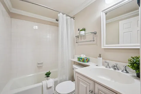 $650,000 | 4821 Sangamore Road, Unit Undisclosed, Bethesda, MD 20816