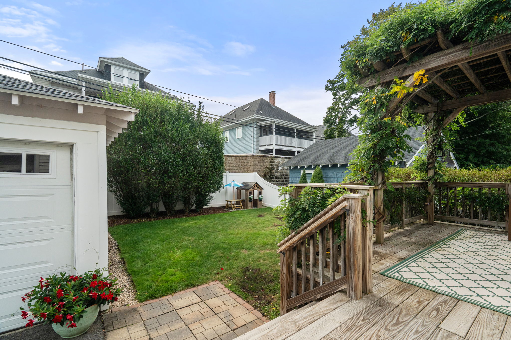 114 Greaton Road West Roxbury, MA 02132 - Photo 23 of 25 Gallery Image 23