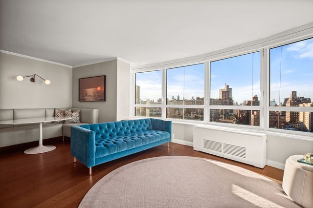 $1,850,000 | 200 East 94th Street, Unit 2114 | Upper East Side
