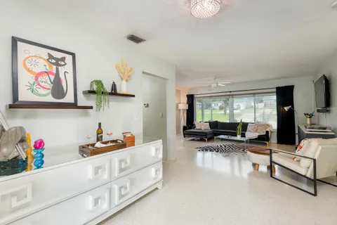 $1,398,000 | 7308 North Ola Avenue, Tampa, FL 33604