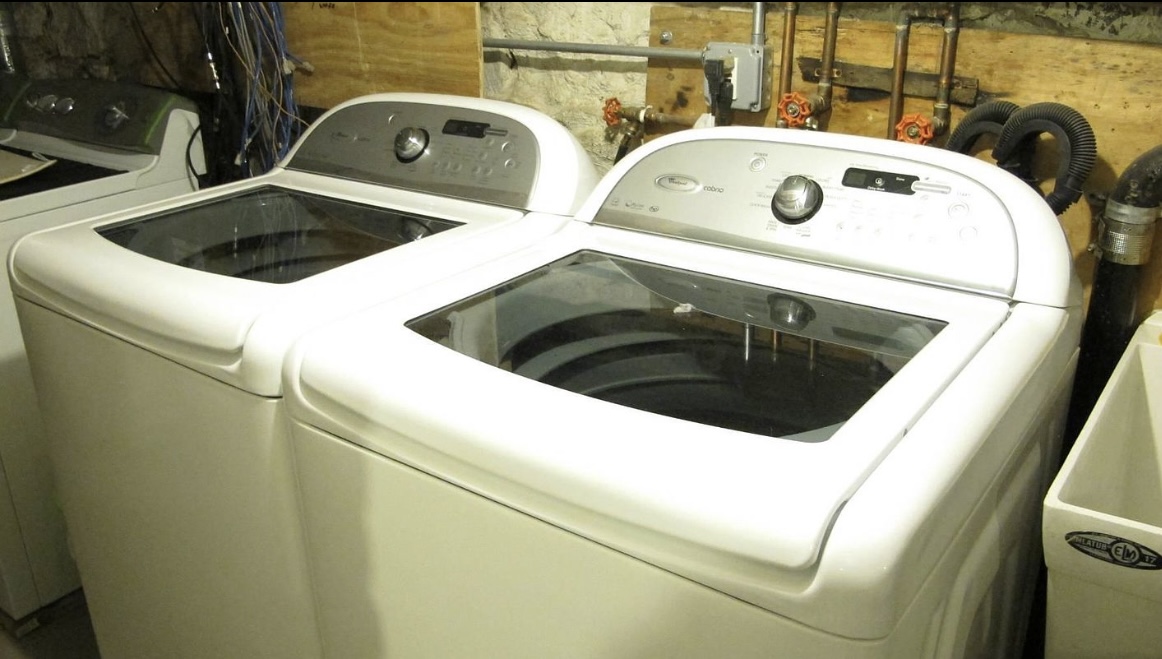 68 Downing Street, Unit 3 Brooklyn, NY 11238 - Photo 6 of 7 a utility room with dryer and washer
