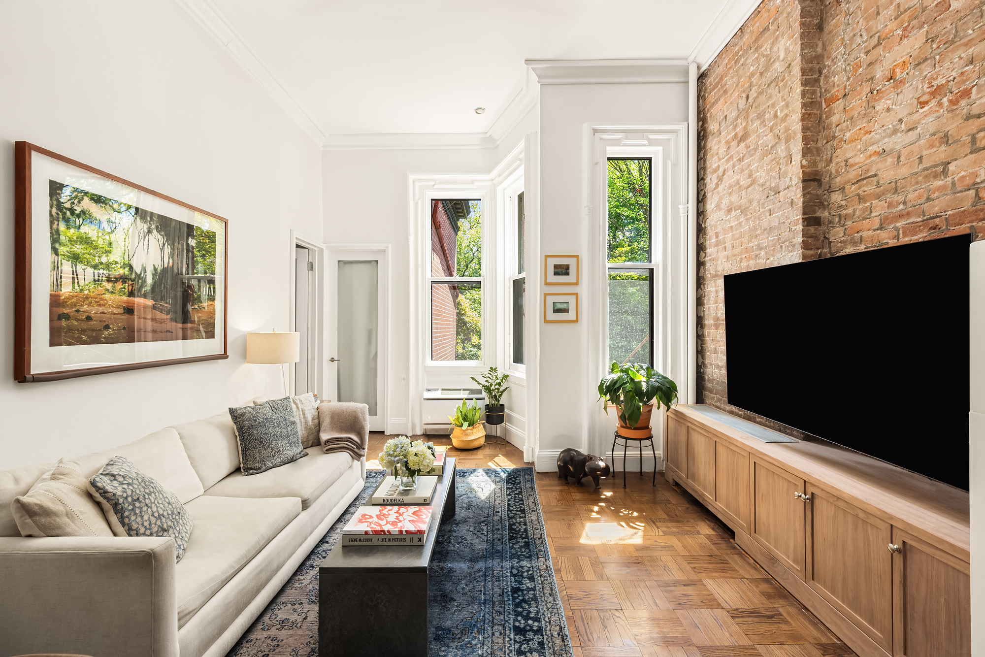 58 Remsen Street, Unit 1R Brooklyn, NY 11201 - Photo 1 of 17