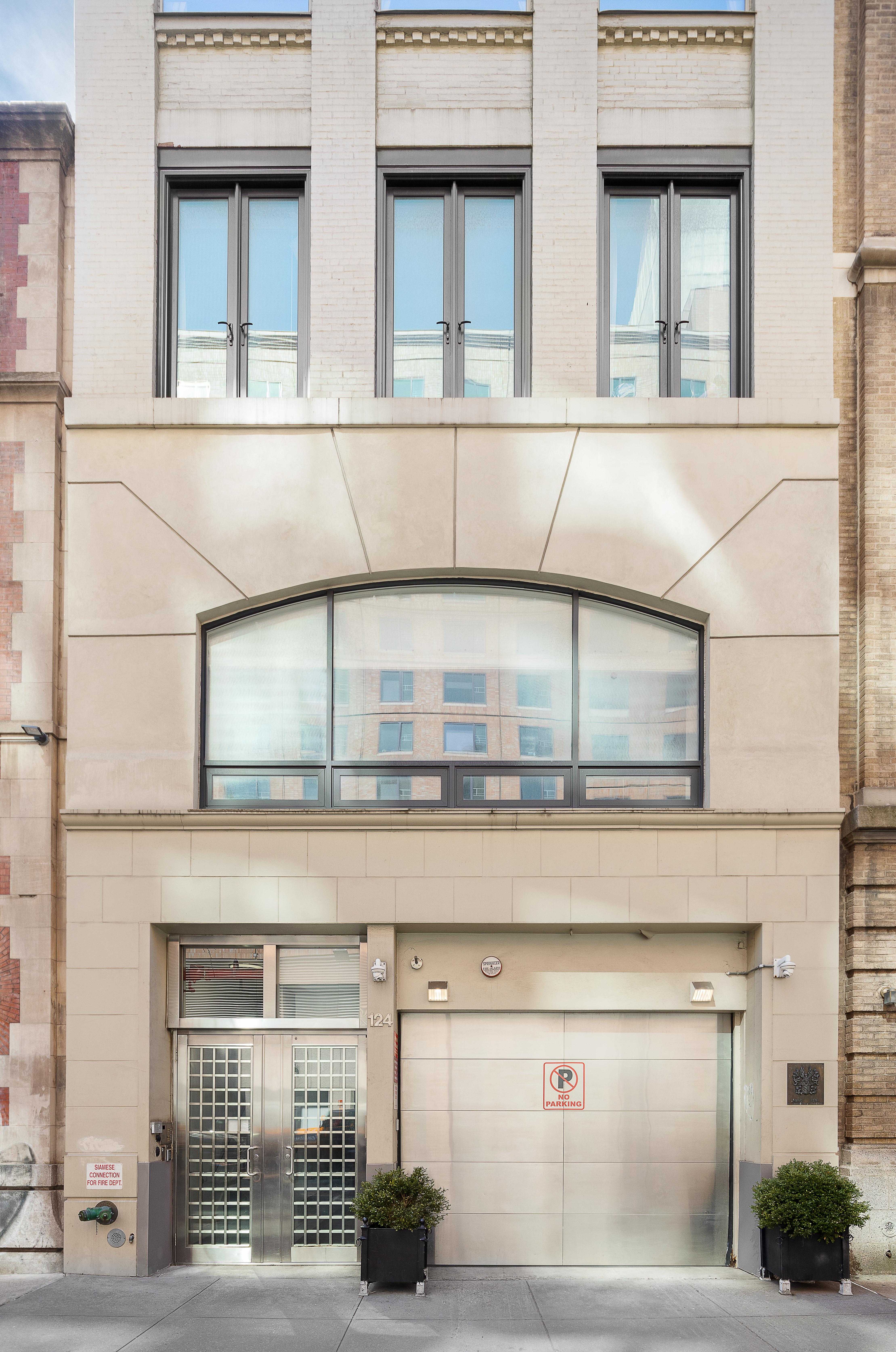 124 East 13th Street, Unit 4 Manhattan, NY 10003 - Photo 11 of 12