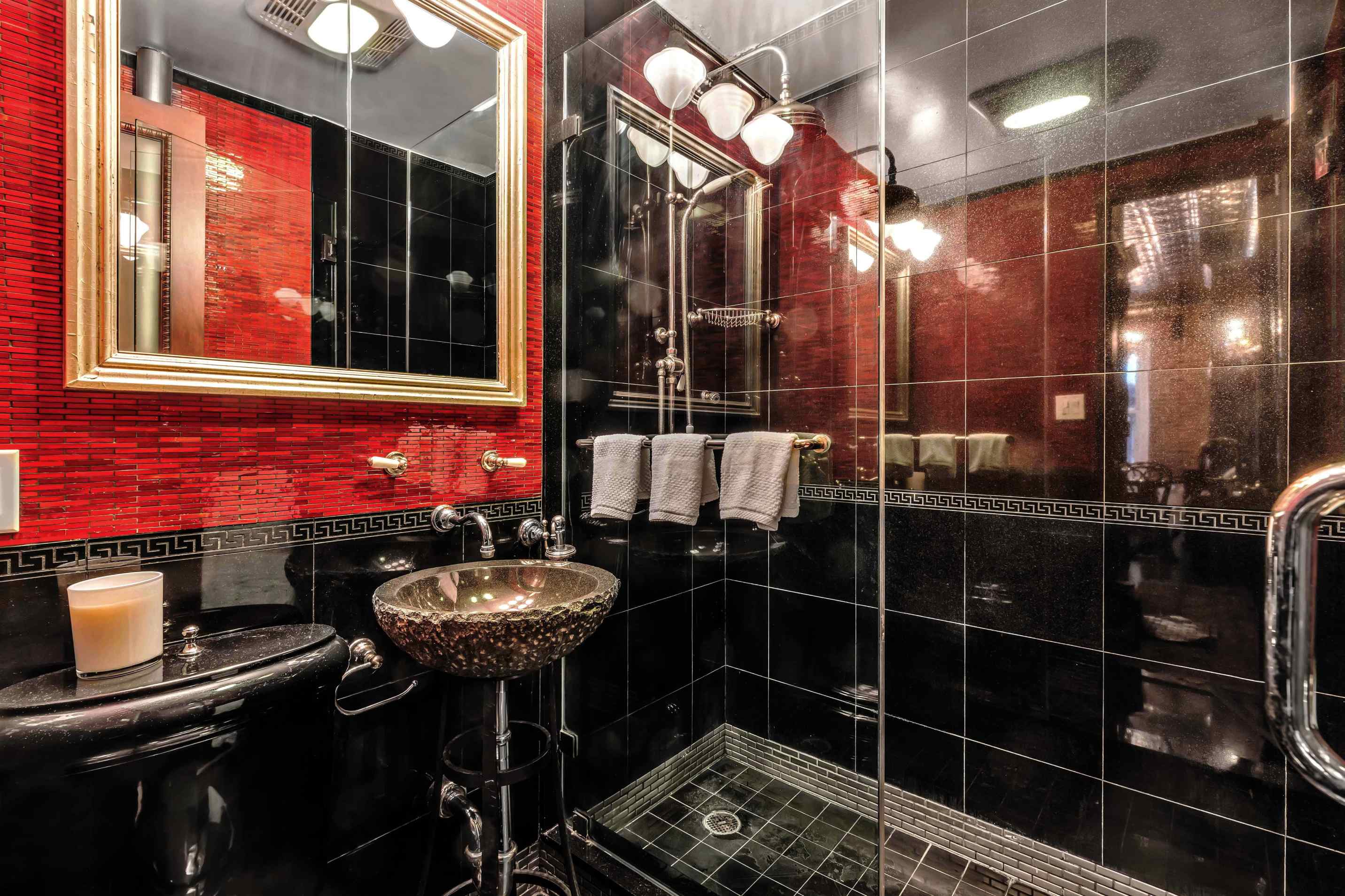 77 Perry Street, Unit 1B Manhattan, NY 10014 - Photo 4 of 5