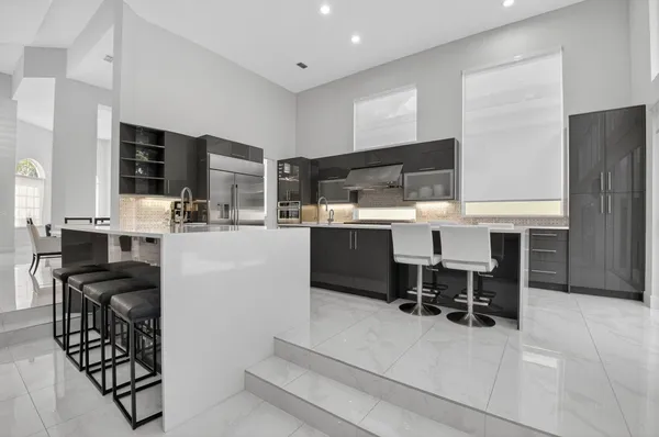 $2,449,000 | 6529 Somerset Circle, Boca Raton, FL 33496