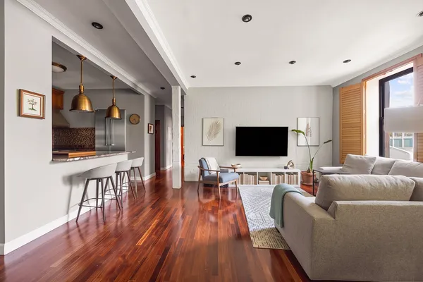 $900,000 | 2611 Frederick Douglass Boulevard, Unit 3B | Central Harlem