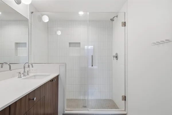 $535,000 | 826 Upshur Street Northwest, Unit 2, Washington, DC 20011