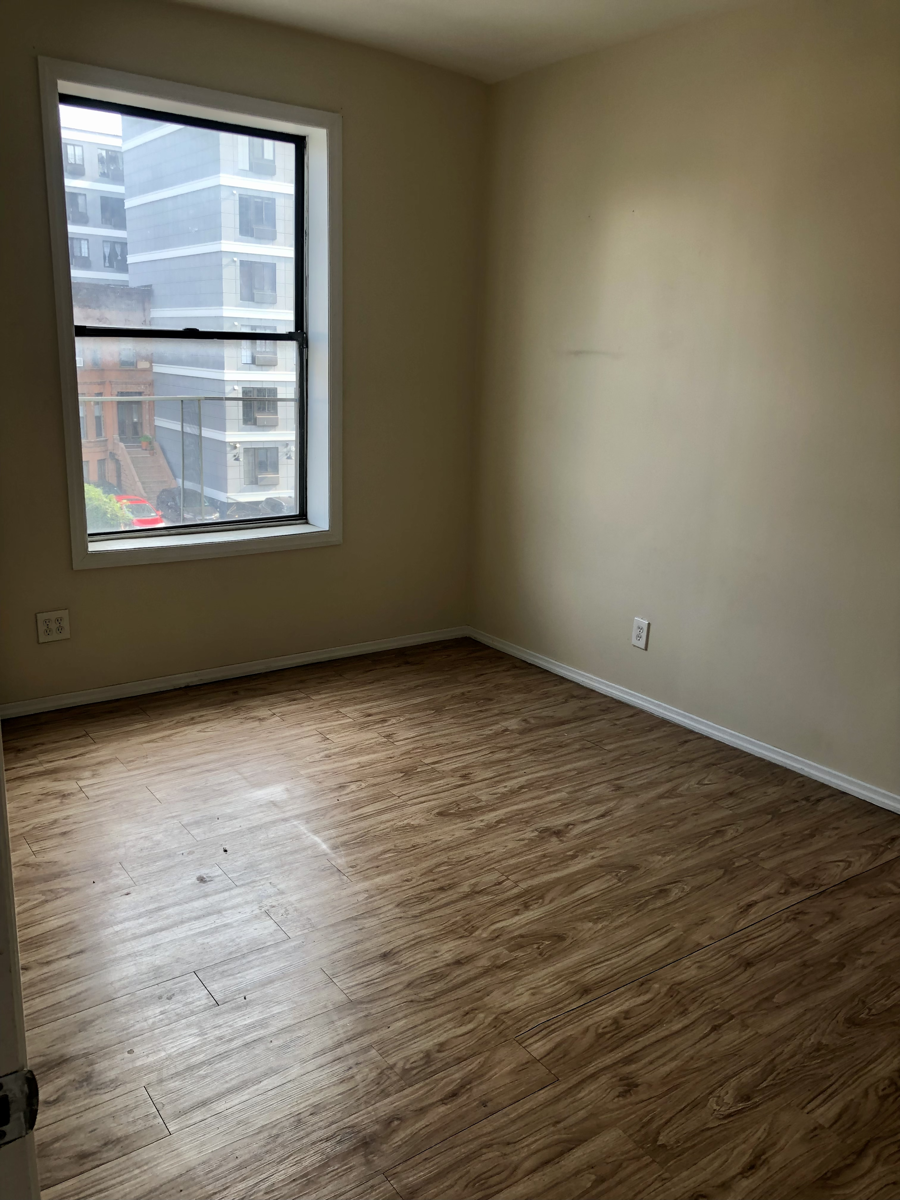 195 Lenox Road, Unit 3C Brooklyn, NY 11226 - Photo 6 of 7