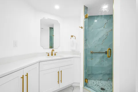 $1,275,000 | 100 Southeast 5th Avenue, Unit 304, Boca Raton, FL 33432