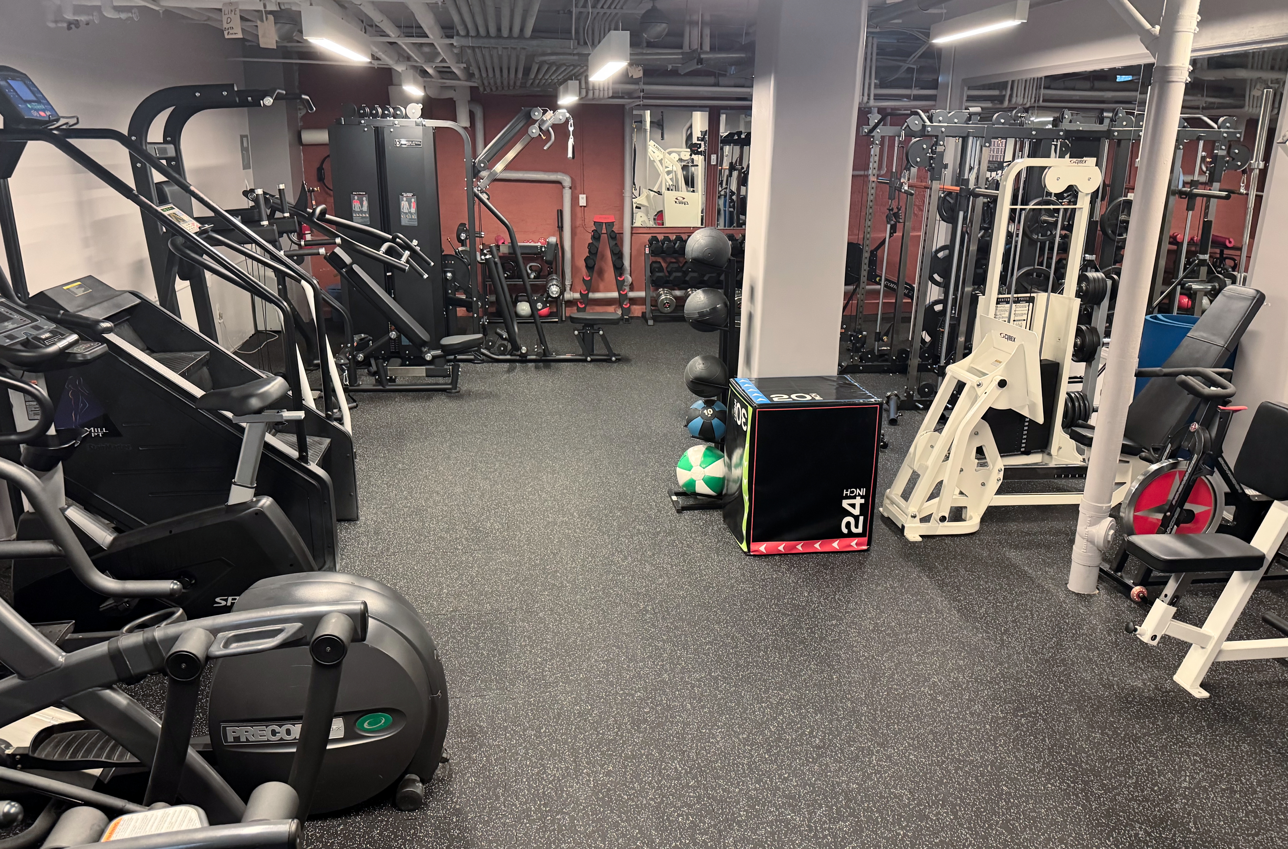 800 Riverside Drive, Unit 2E Manhattan, NY 10032 - Photo 23 of 27 a view of gym
