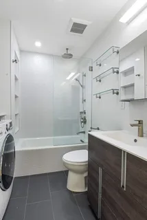 $2,590,000 | 390 West Broadway, Unit 3 | SoHo