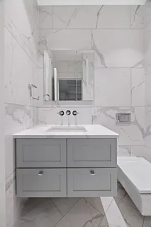 $1,495,000 | 200 West 54th Street, Unit 10K | Midtown Central
