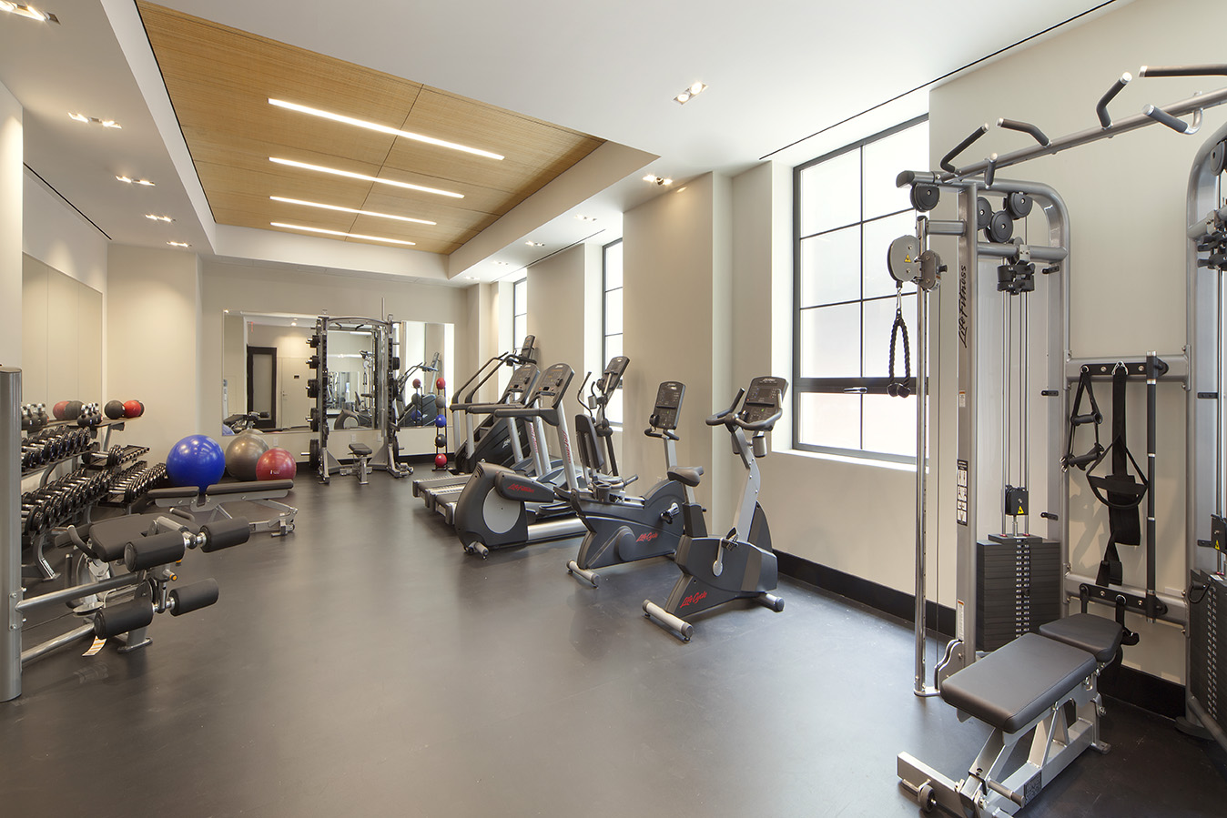 425 West 50th Street, Unit 12B Manhattan, NY 10019 - Photo 8 of 11