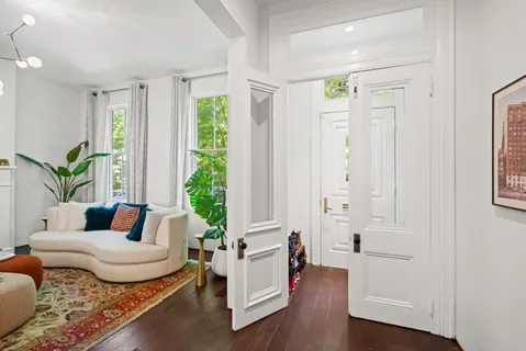 Contact Agent | 1442 Q Street Northwest, Washington, DC 20009