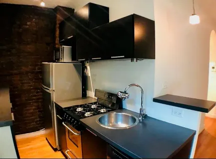 $4,500 | 112 West 15th Street, Unit 5 | Chelsea