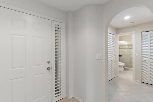 $795,000 | 6500 Valen Way, Unit 203, Naples, FL 34108