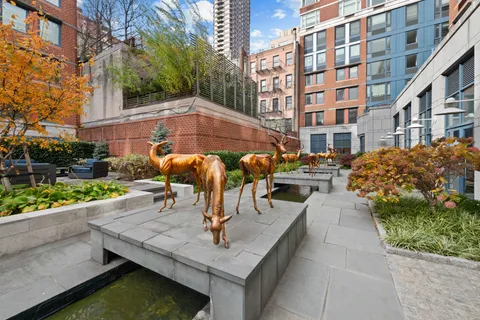 $2,495,000 | 404 East 76th Street, Unit 8A | Lenox Hill