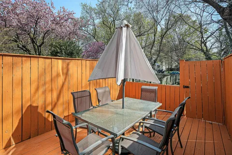 $825,000 | 1203 C Street Southeast, Washington, DC 20003