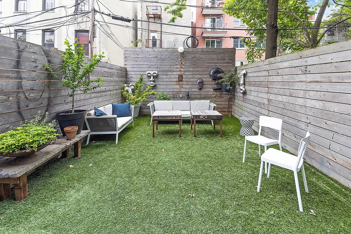 477 Waverly Avenue, Unit TRIPLEX Brooklyn, NY 11238 - Photo 4 of 8