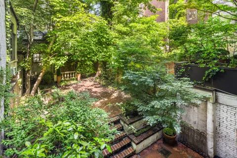 $11,500,000 | 57 West 9th Street | Greenwich Village