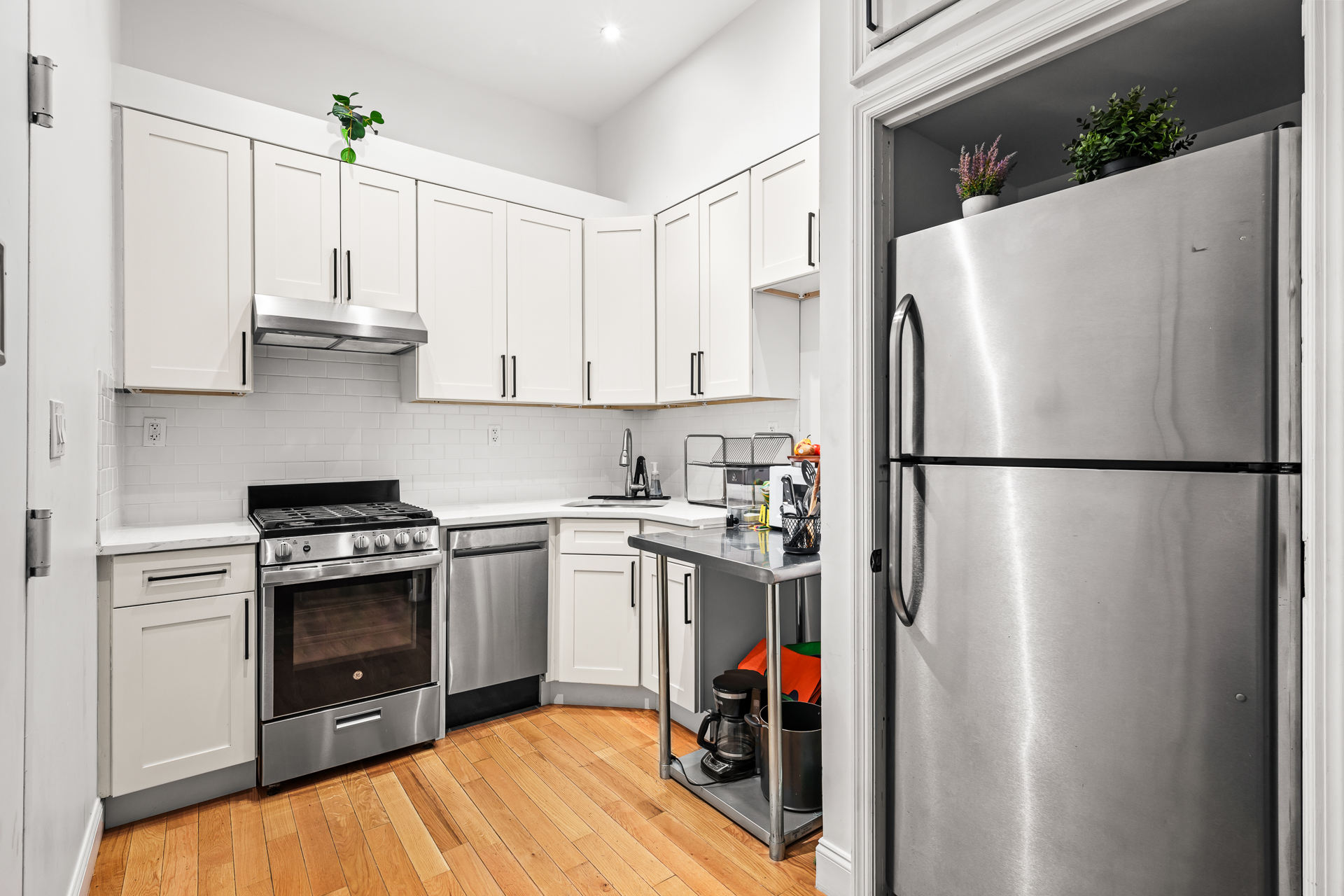 18-60 Flushing Avenue Queens, NY 11385 - Photo 8 of 13