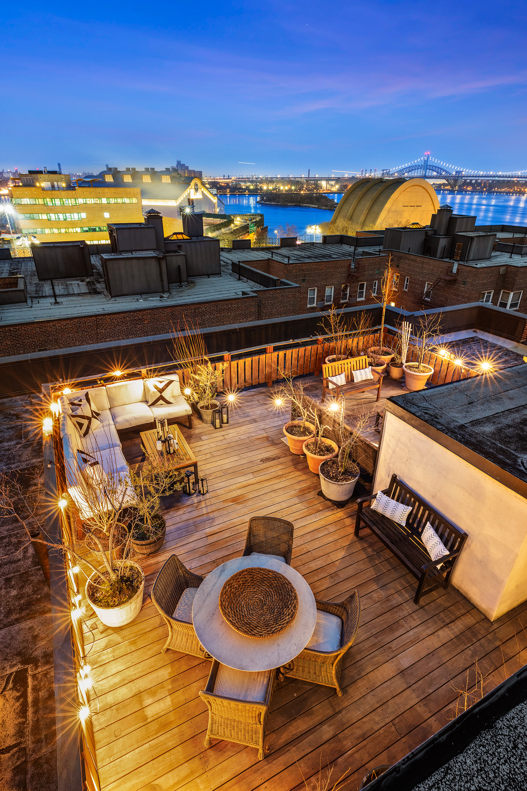 515 East 89th Street, Unit 6A Manhattan, NY 10128 - Photo 4 of 22