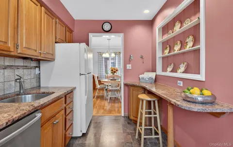 $978,000 | 227 Brown Street, Mineola, NY 11501