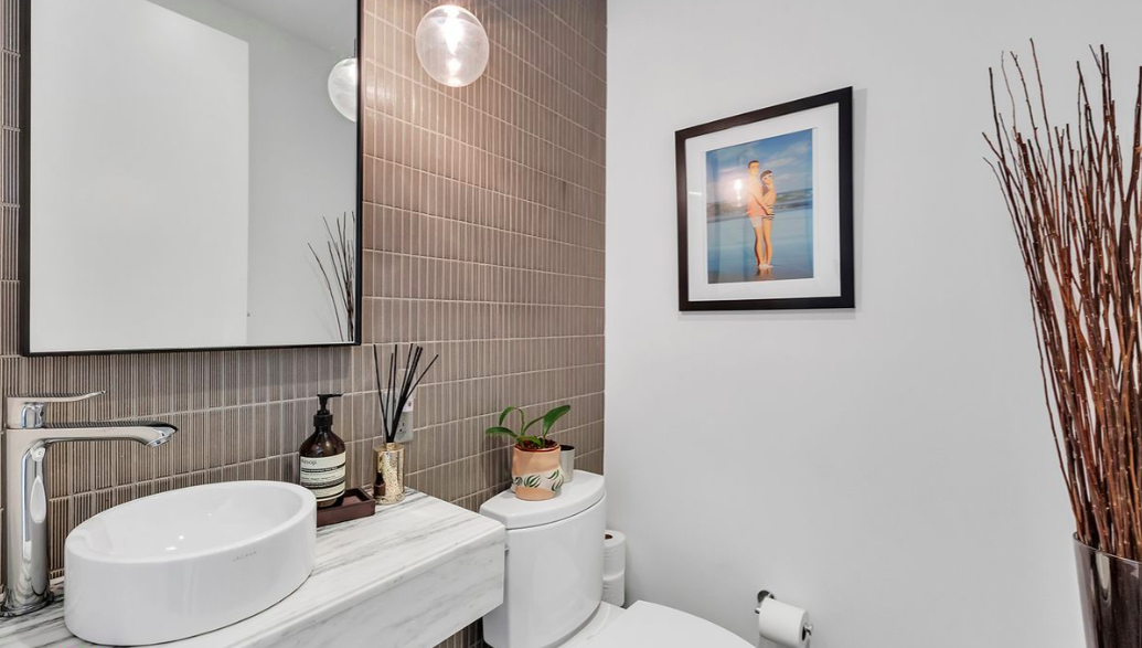 338 Berry Street, Unit 201 Brooklyn, NY 11249 - Photo 9 of 15