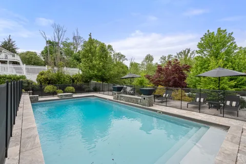 $2,650,000 | 17 Walnut Hill Lane, Cohasset, MA 02025