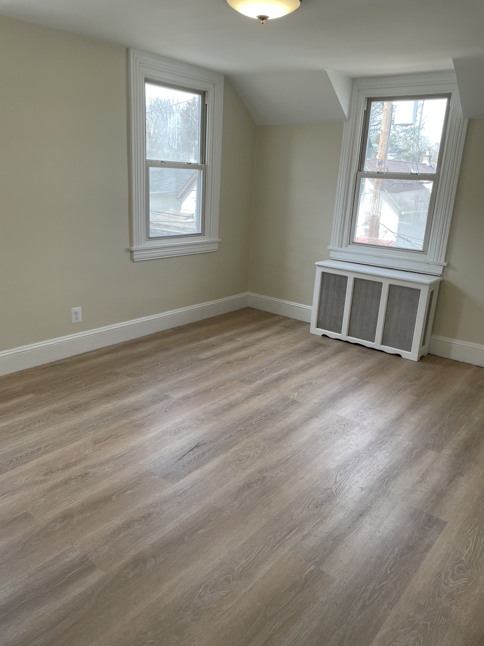 201 Simpson Road Ardmore, PA 19003 - Photo 25 of 36