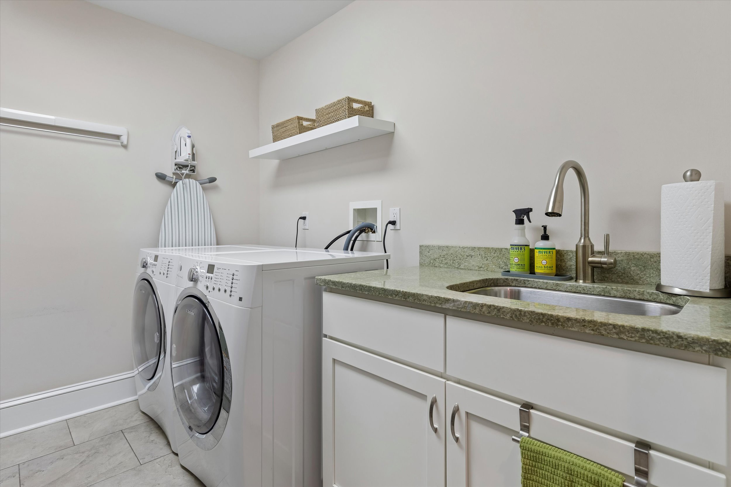 216 Wendover Street Philadelphia, PA 19128 - Photo 24 of 35