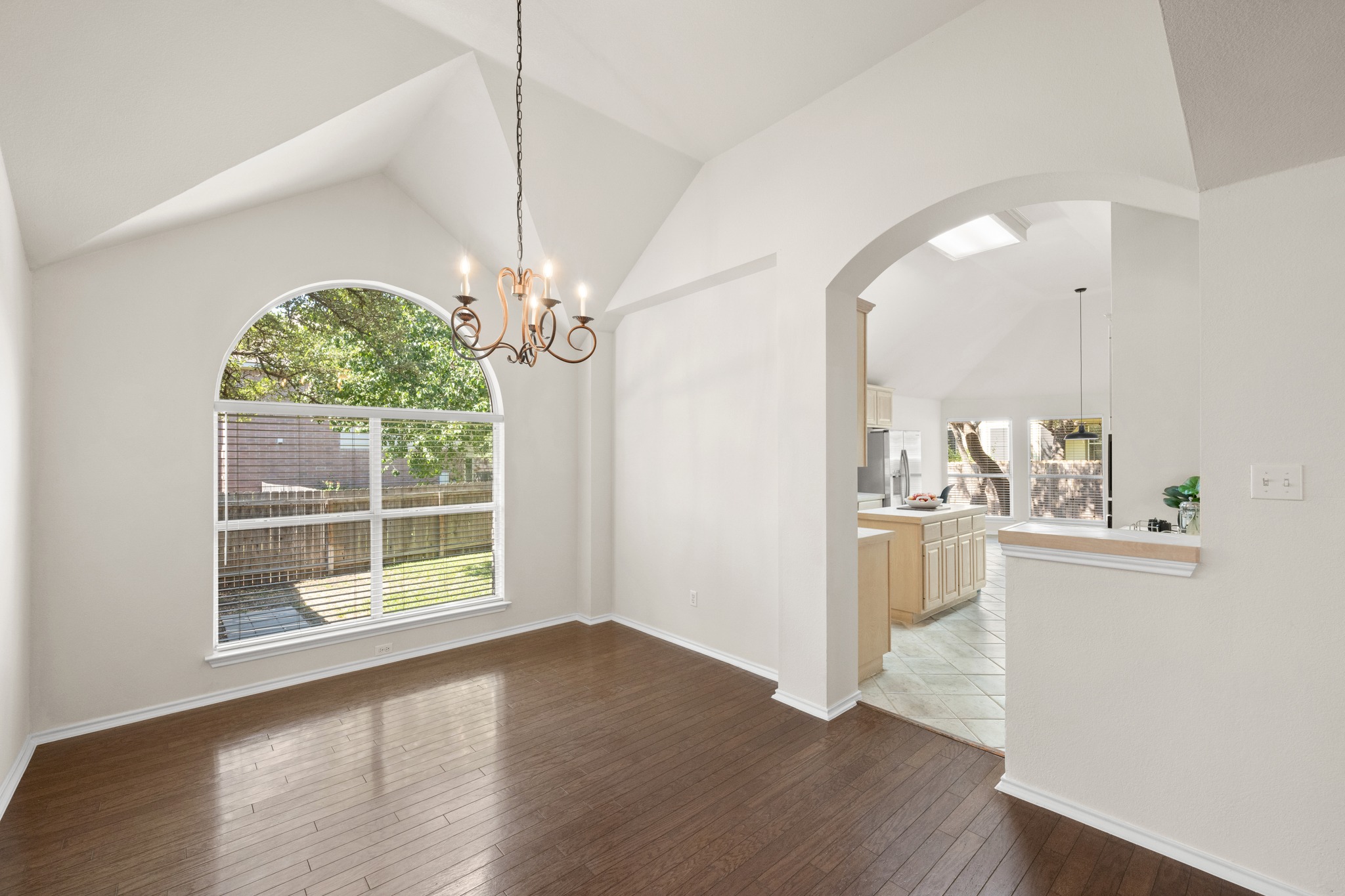 3600 Normandy Ridge Lane Austin, TX 78738 - Photo 10 of 73 Gallery Image 10