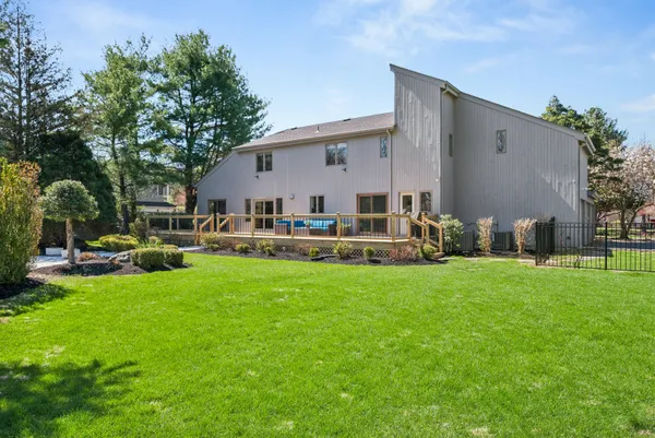 $1,795,000 | 5 Meadow Drive, Warren, NJ 07059