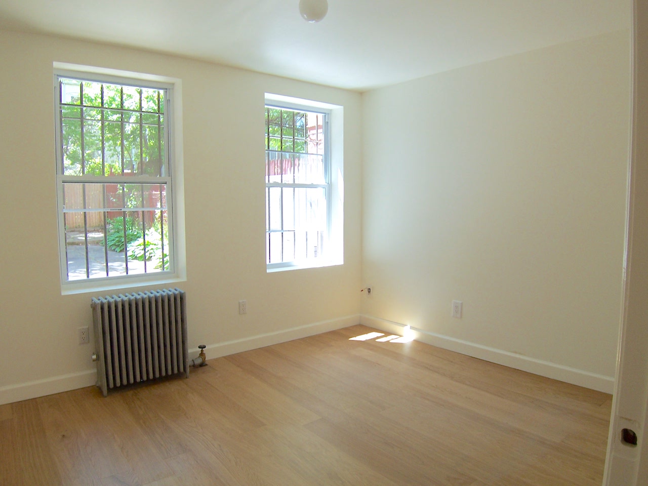 554 Decatur Street, Unit 1 Brooklyn, NY 11233 - Photo 3 of 8