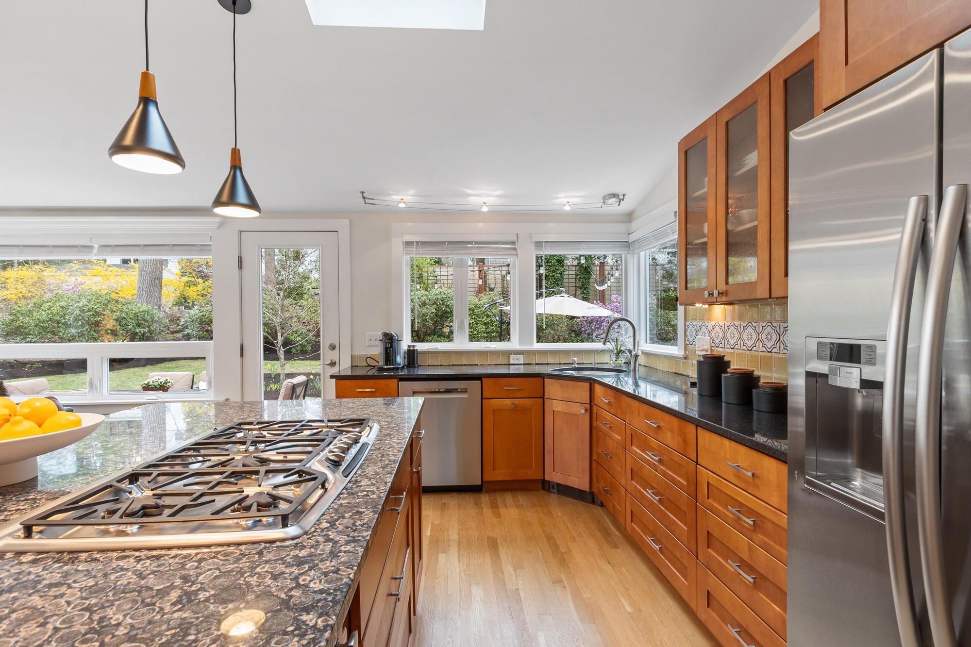 31 Woodland Road Lexington, MA 02420 - Photo 14 of 44