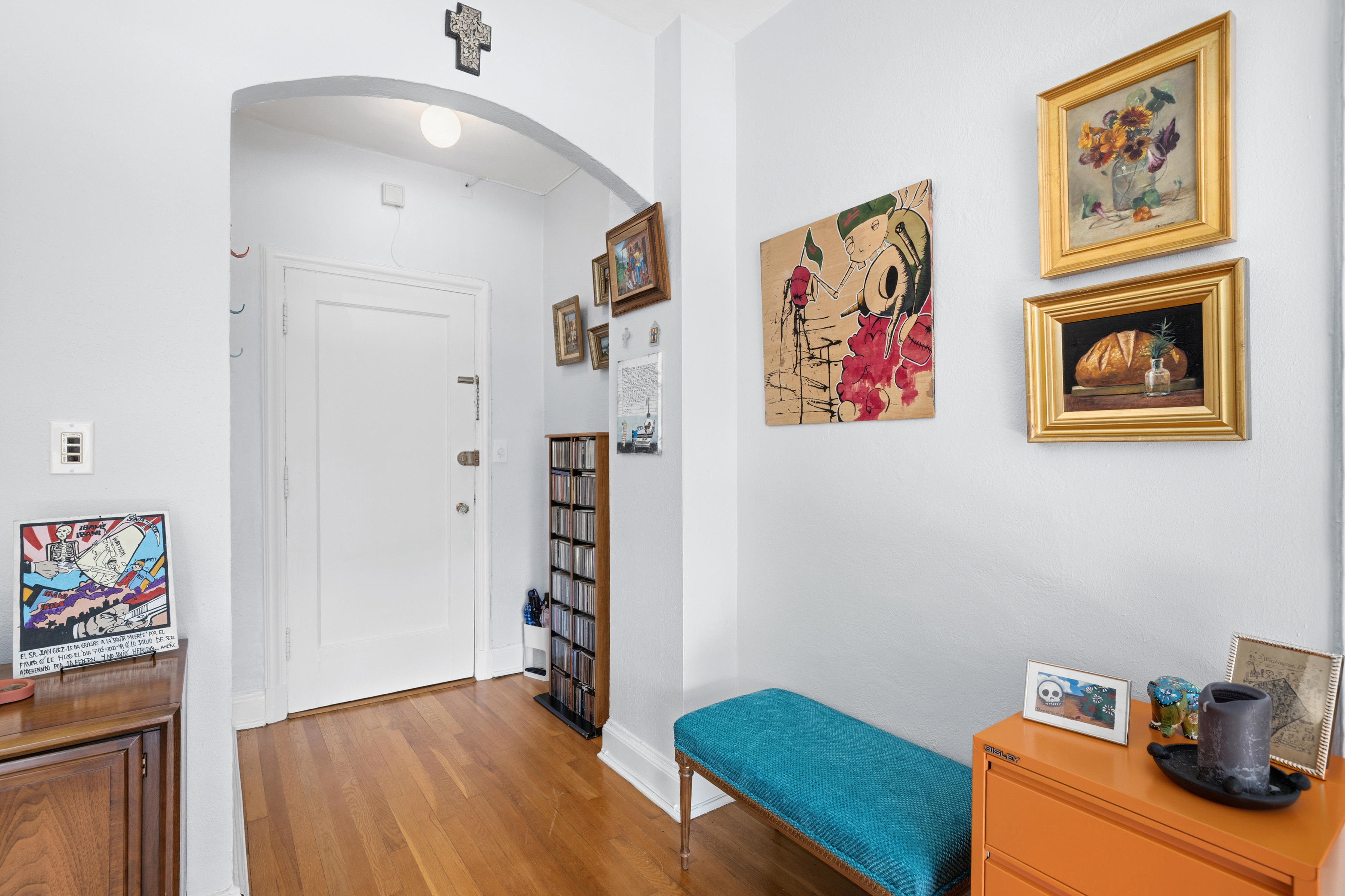 2032 Belmont Road Northwest, Unit 630 Washington, DC 20009 - Photo 3 of 27