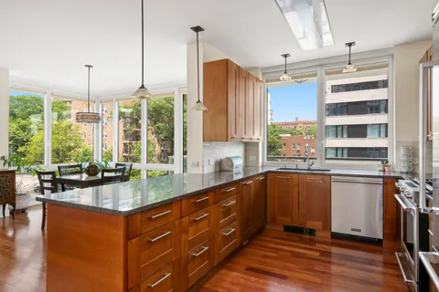 $1,250,000 | 640 West 237th Street, Unit 4C | Riverdale