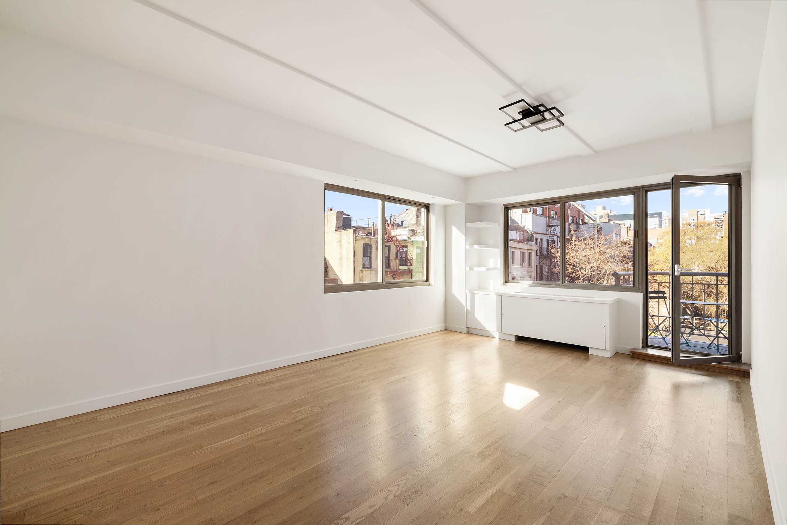 240 East 10th Street, Unit 5B Manhattan, NY 10003 - Photo 5 of 11