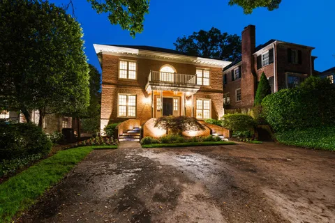Contact Agent | 5313 Massachusetts Avenue, Bethesda, MD 20816