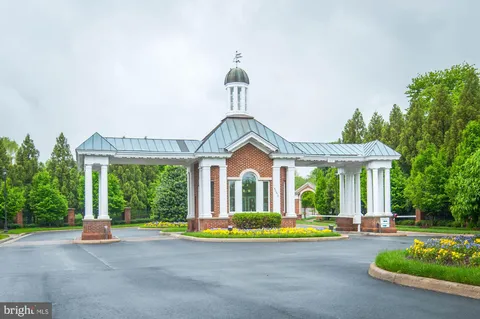 $335,000 | 20365 Belmont Park Terrace, Unit 108, Ashburn, VA 20147