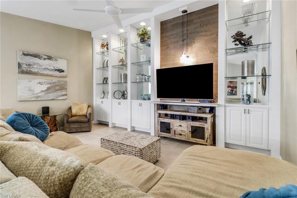 5365 Guadeloupe Way Naples, FL 34119 - Photo 11 of 46