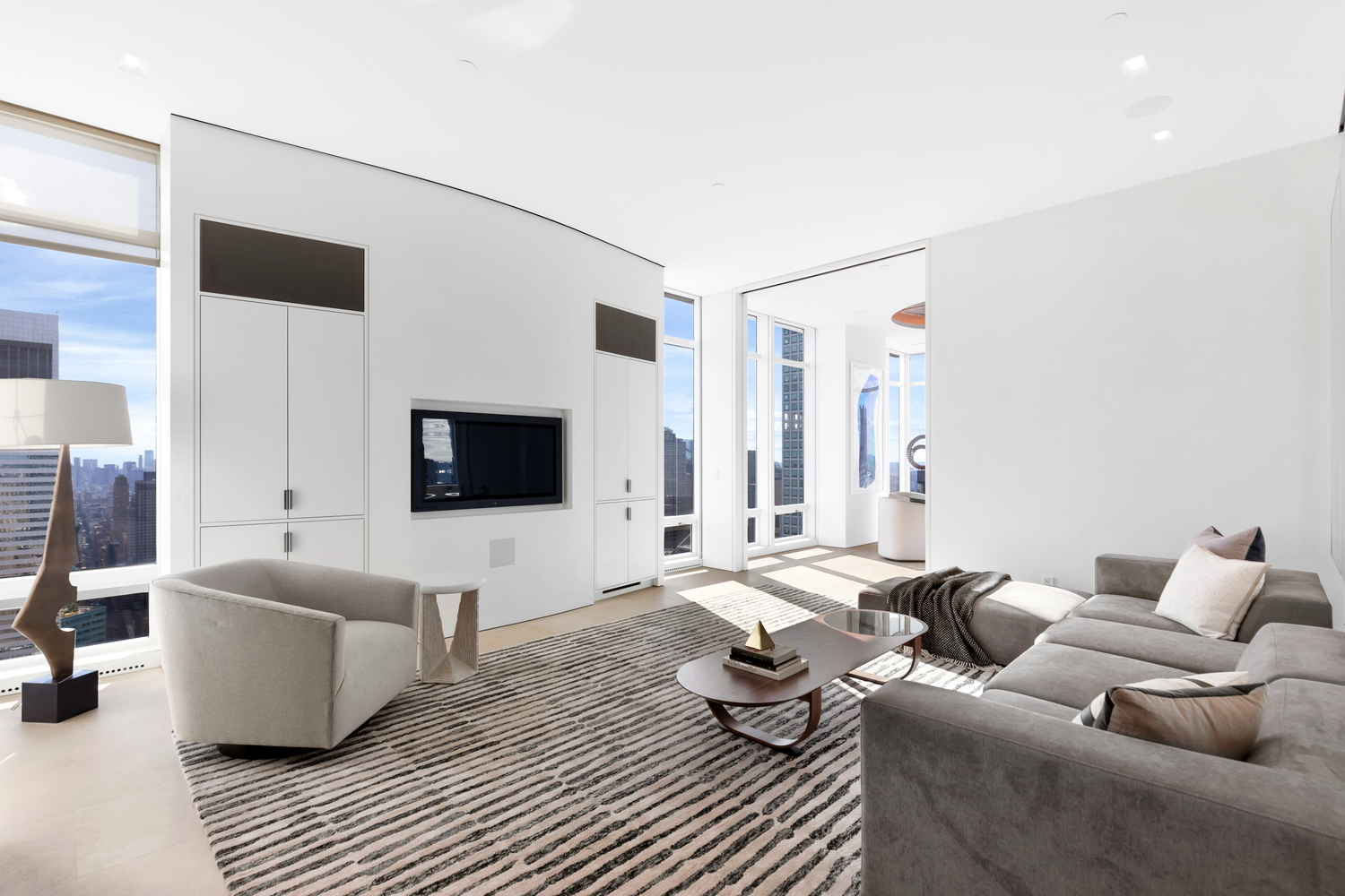 151 East 58th Street, Unit PH51/52W Manhattan, NY 10022 - Photo 13 of 34