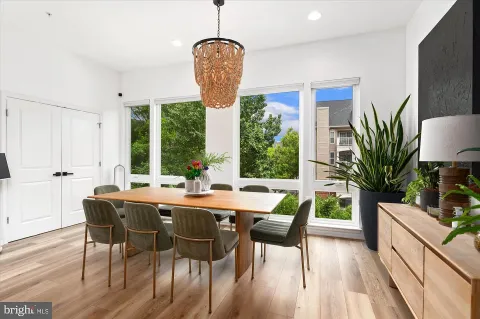 $965,000 | 128 Cambria Walk, Alexandria, VA 22304